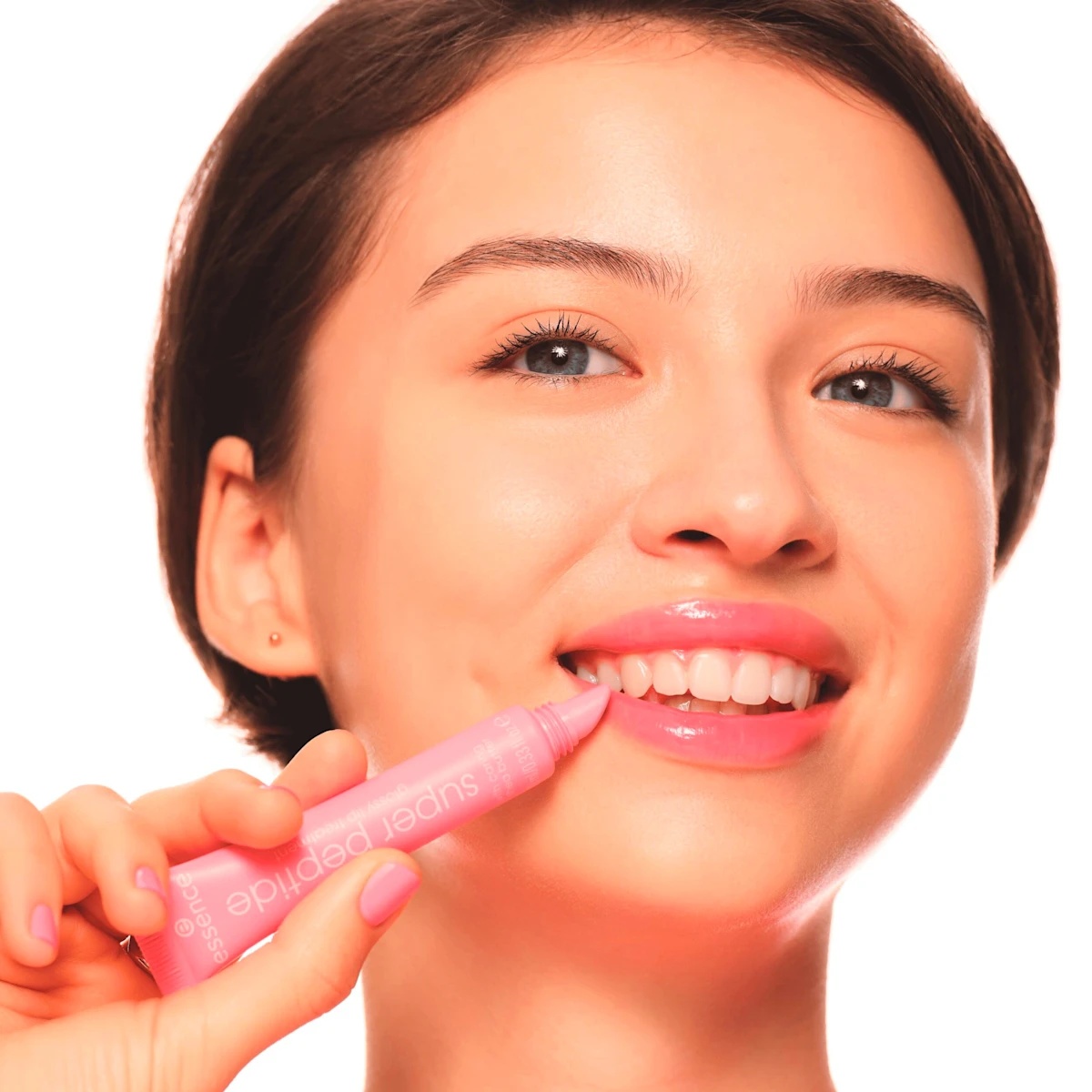 Thumbnail of إيسنس ملمع شفاه سوبر ببتيد غلوسي تريتمنت 04 كورالايزد، 10 مل