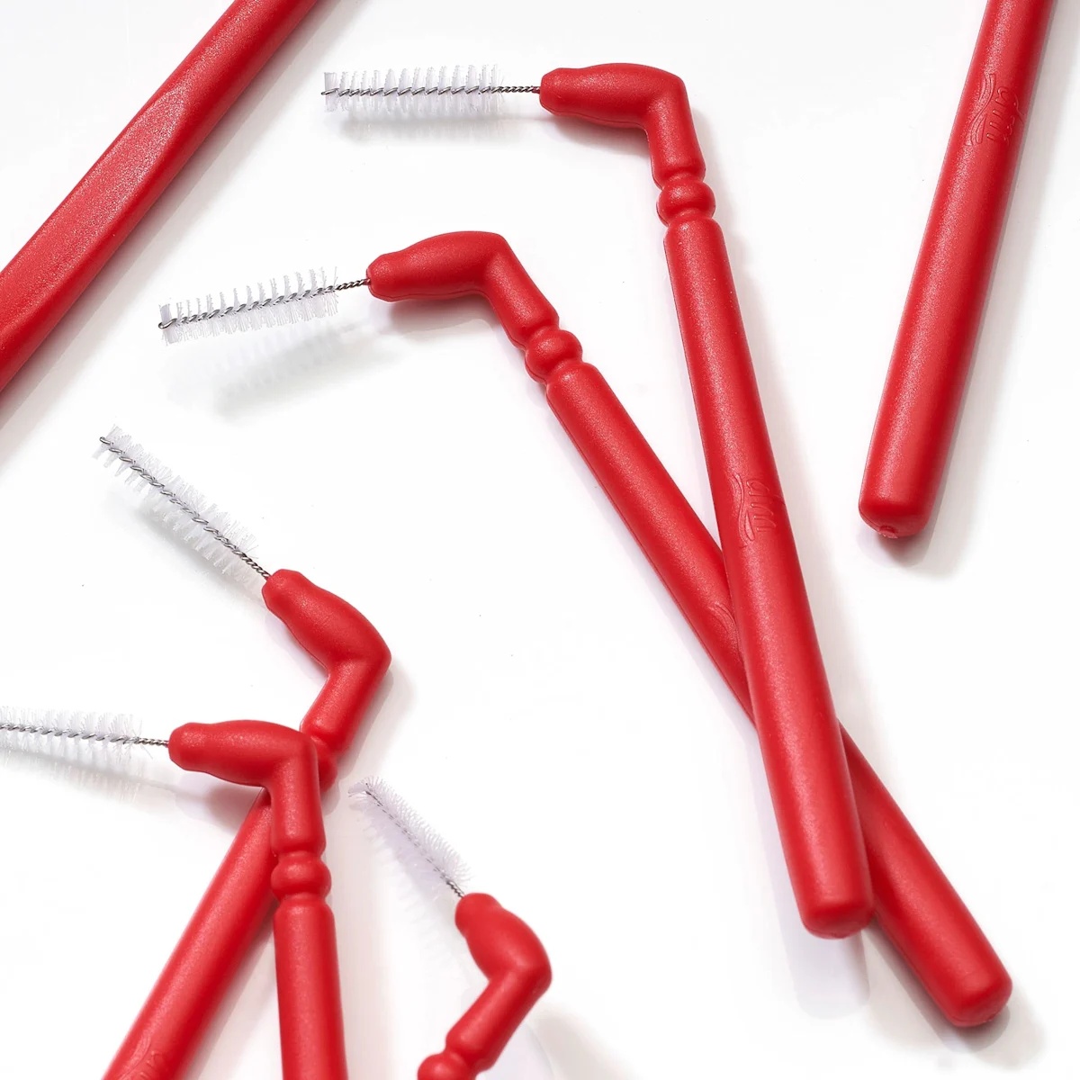 Thumbnail of فرشاة تنظيف ما بين الأسنان من سوبر فاين، 28 قطعة